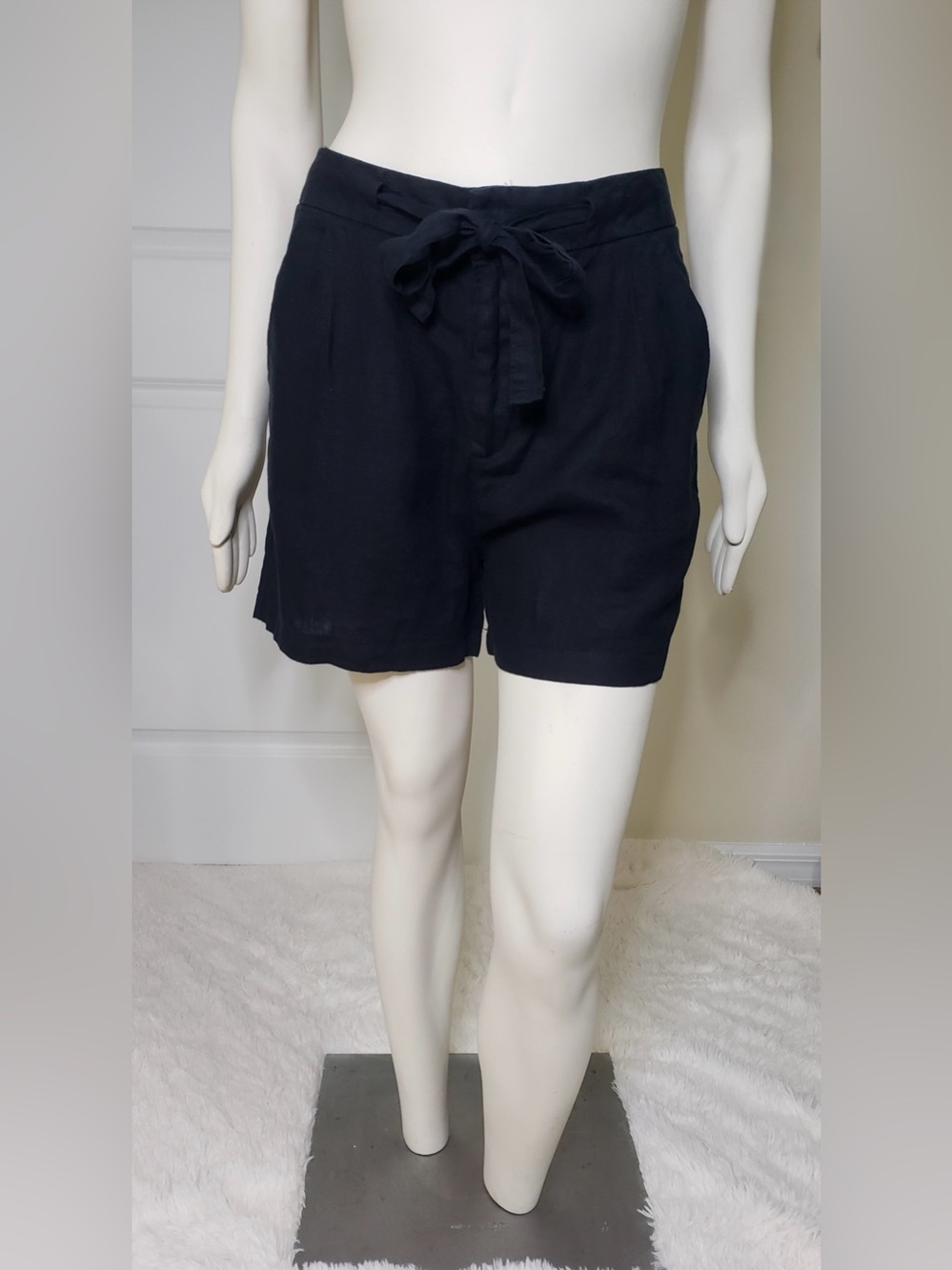 Tahari 100% Linen High-Waisted Shorts Black Tie Waist Summer Essential XL